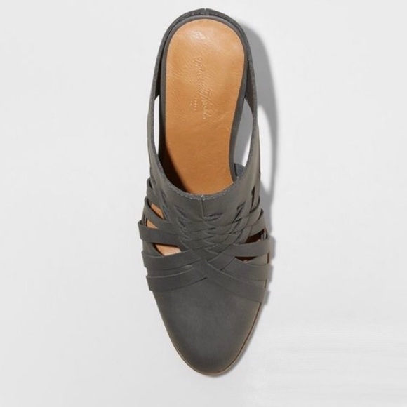 Universal Thread Huarache Gray Heeled Mules, NWT - Picture 3 of 3